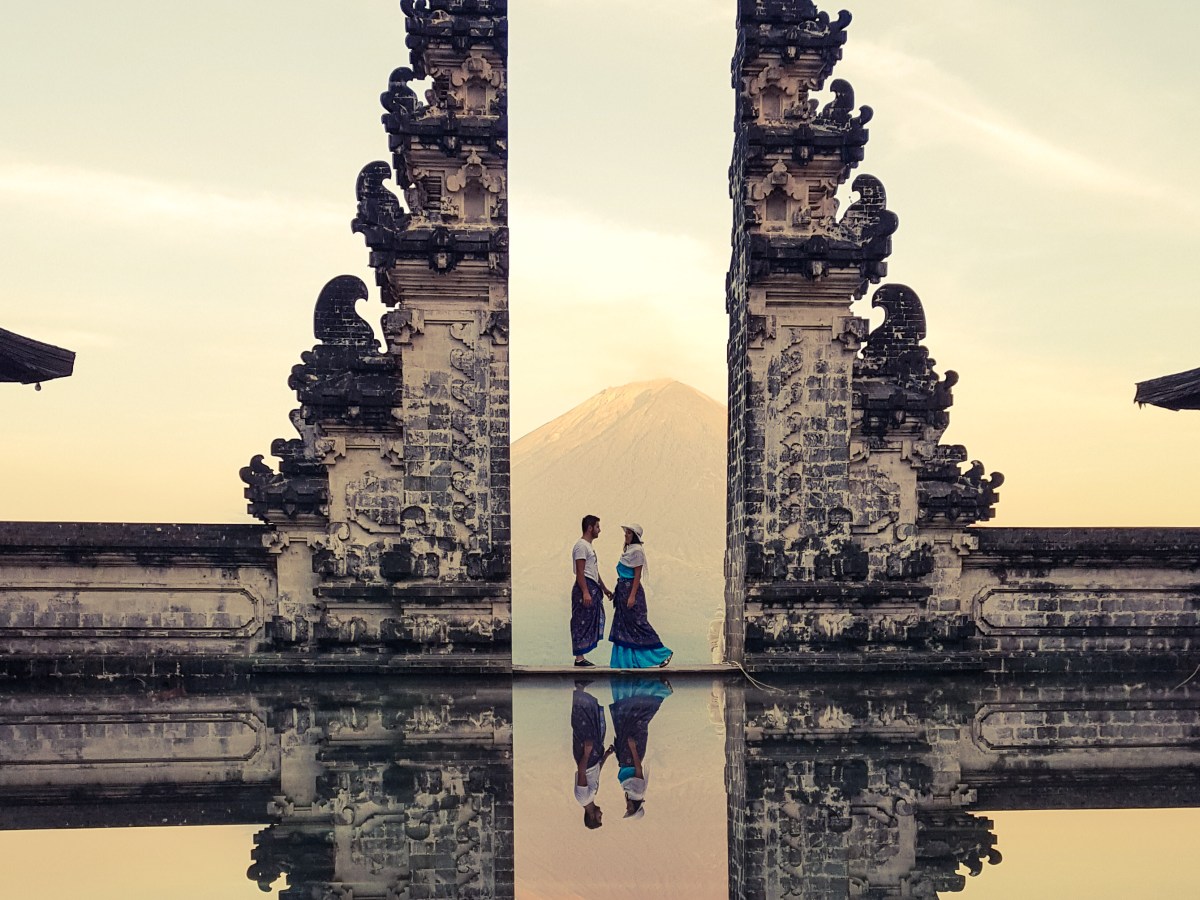 BALI TRAVEL GUIDE